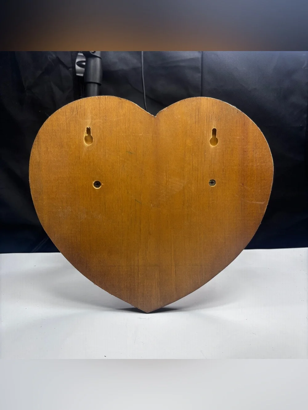 Antique Vtg Oak Wooden Bow Heart Pattern Wall Mounted Quilt Holder Grandma Core